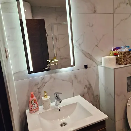 Sreca - Titova Apartmán