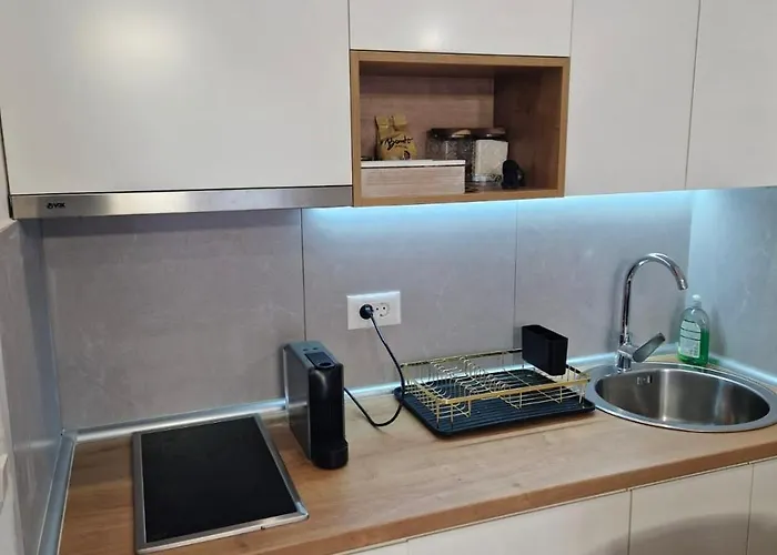 아파트 Sreca - Titova *